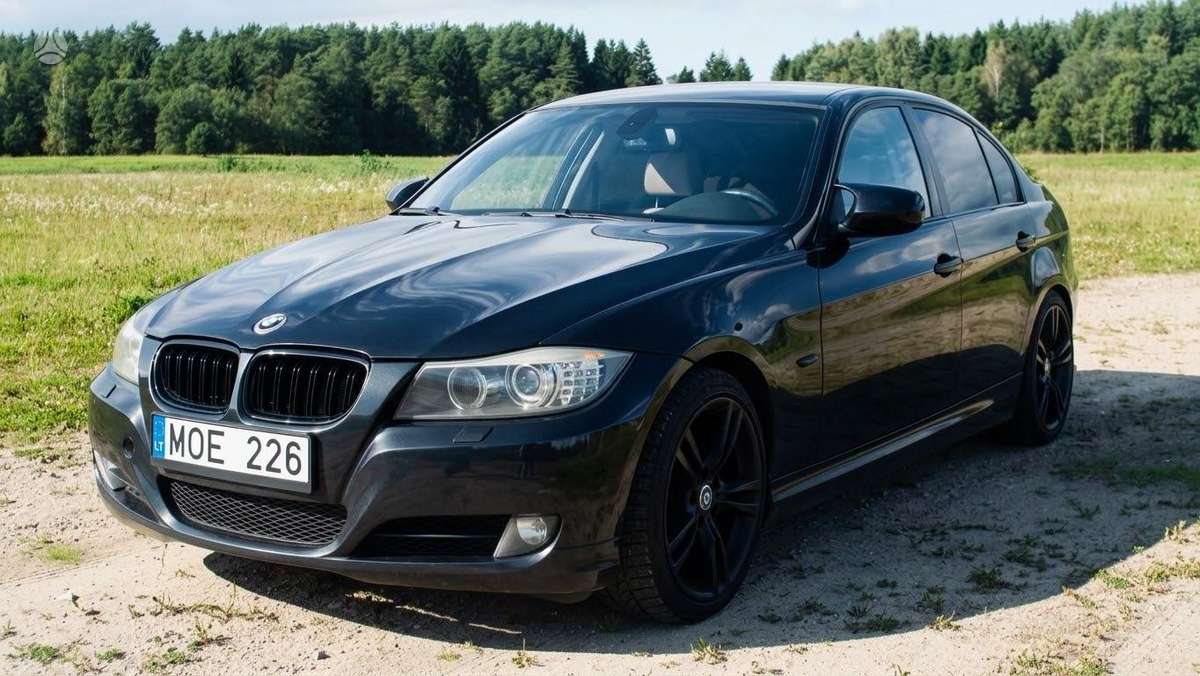 BMW 325, 3.0 l., Седан