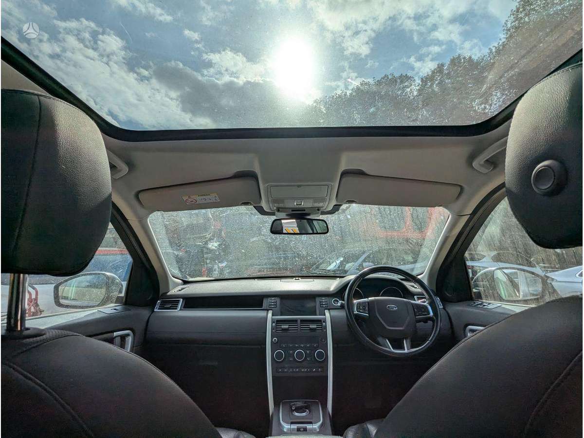 Land Rover Discovery Sport engine
