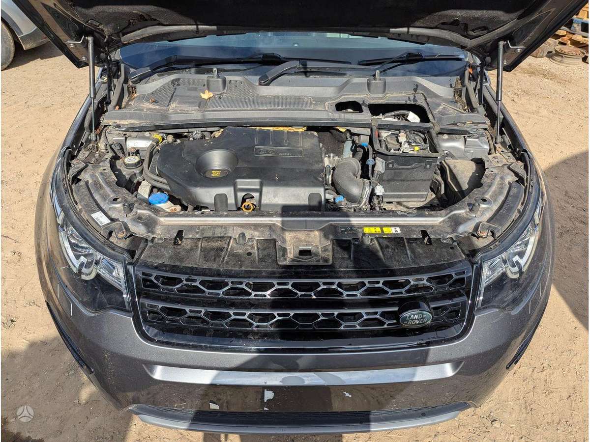Land Rover Discovery Sport engine