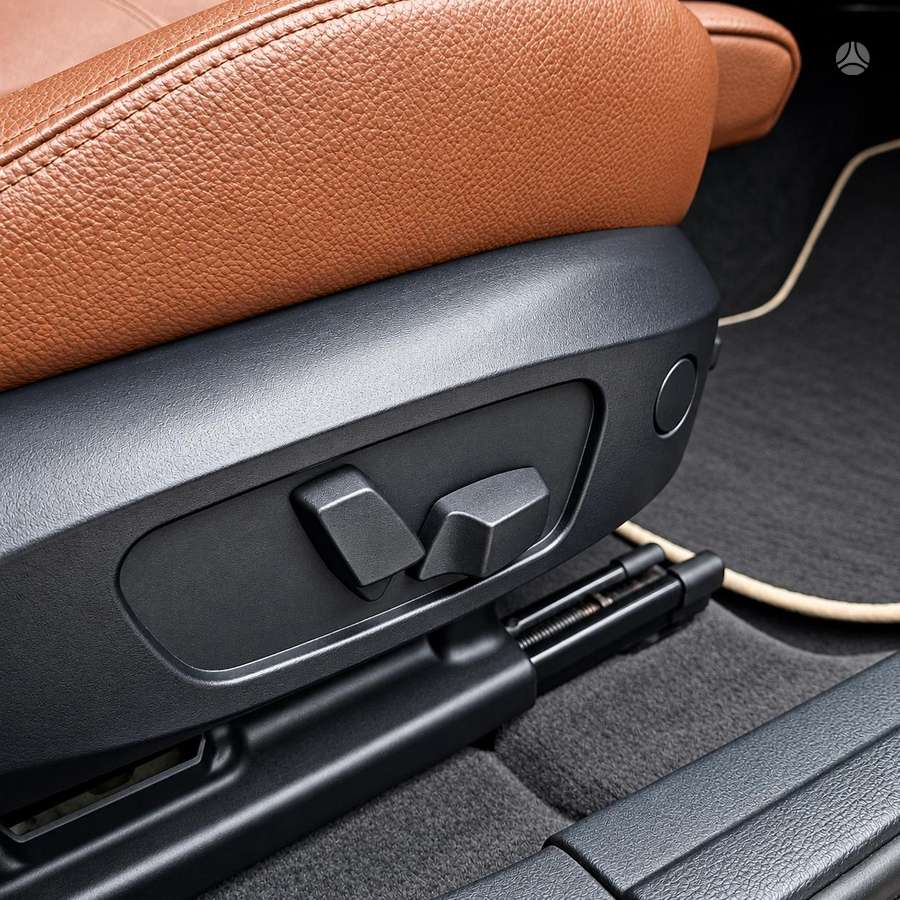BMW X1, 2.0 l., hatchback