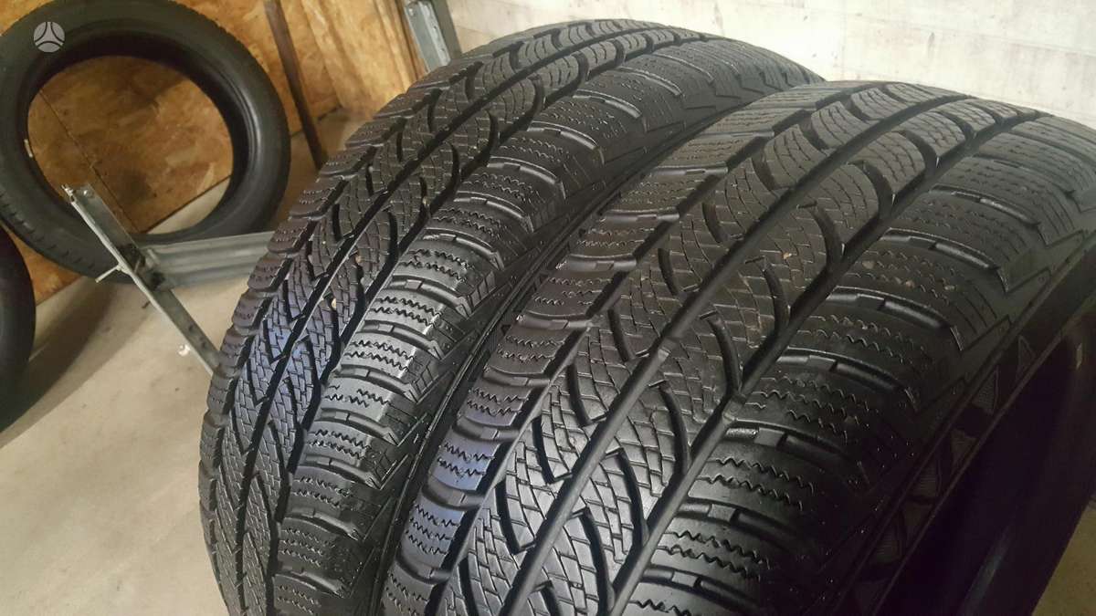 Continental VancoWinter2, winter 215/60 R17
