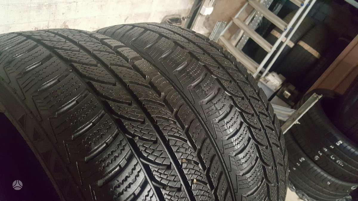 Continental VancoWinter2, winter 215/60 R17