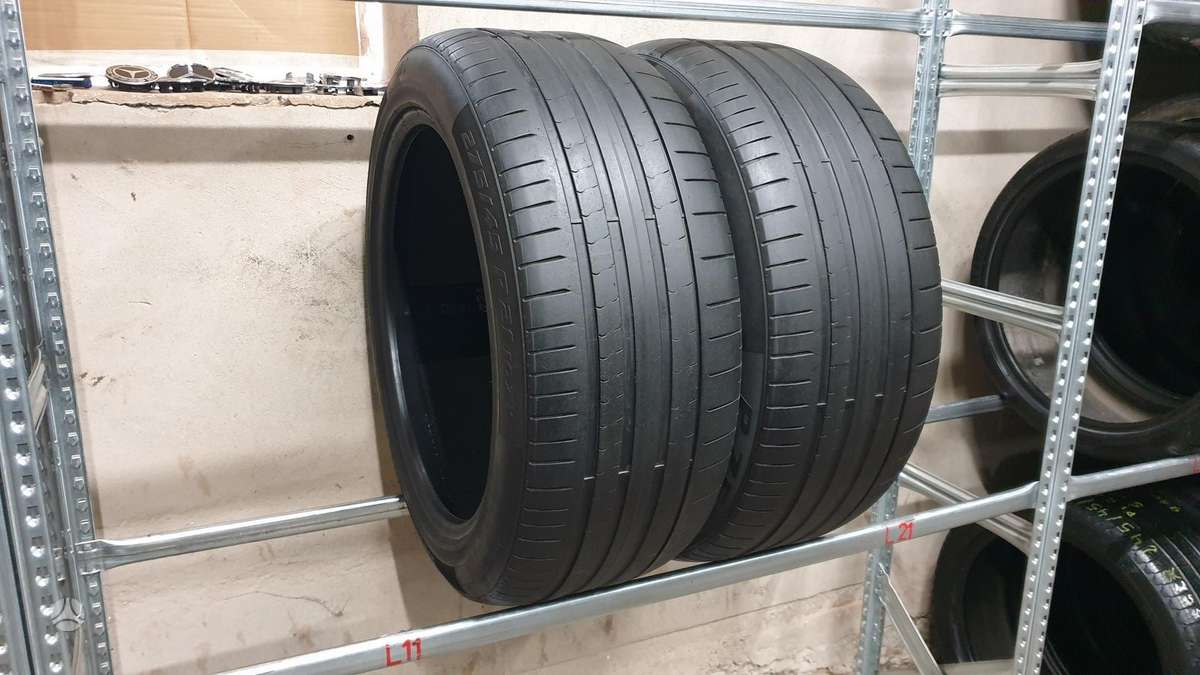 Pirelli PZero TM, summer 275/45 R21