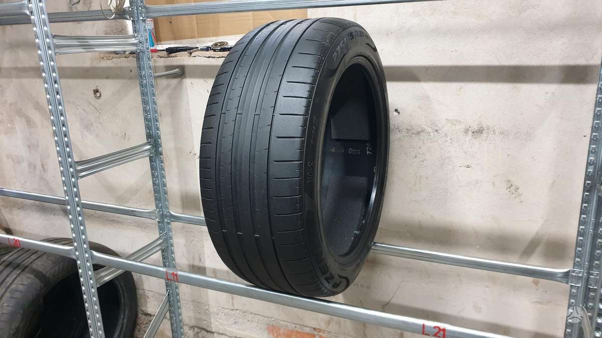 Pirelli PZero TM, summer 275/45 R21