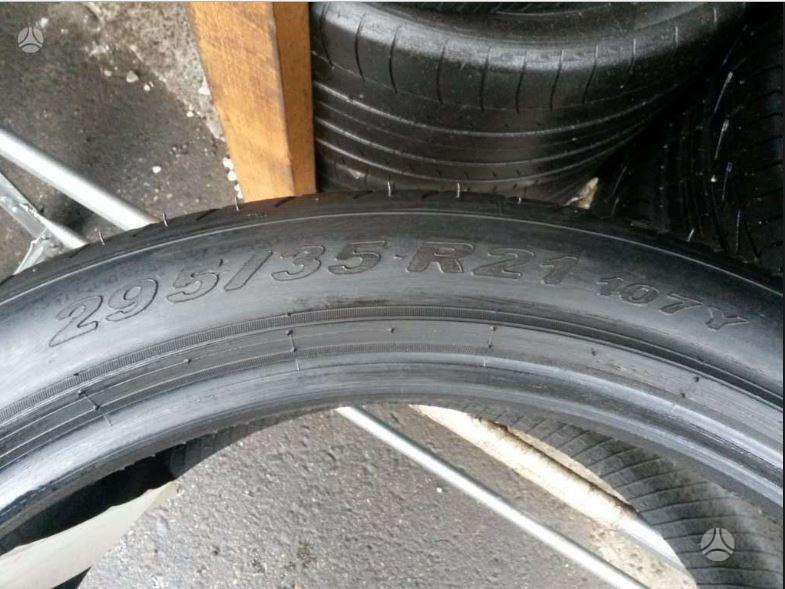 Pirelli PZERO apie, summer 295/35 R21