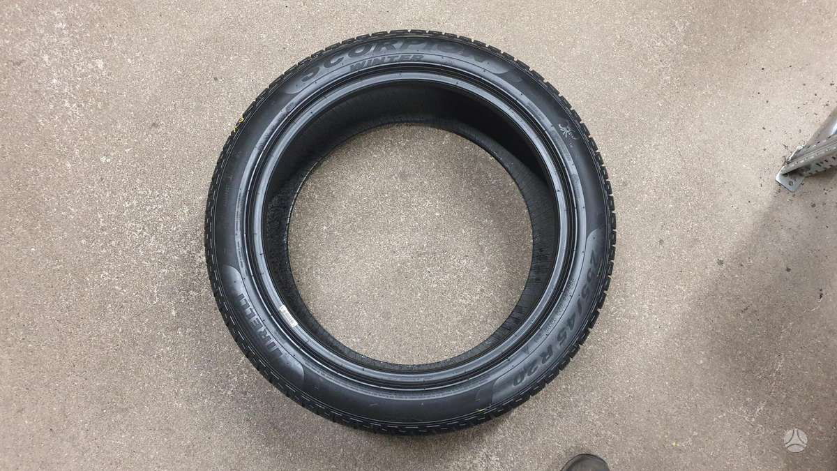 Pirelli ScorpionWinter, žieminės 255/45 R20