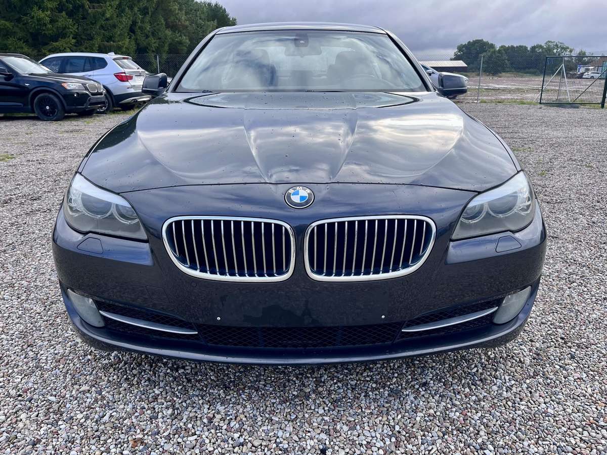 BMW 520, 2.0 l., sedanas