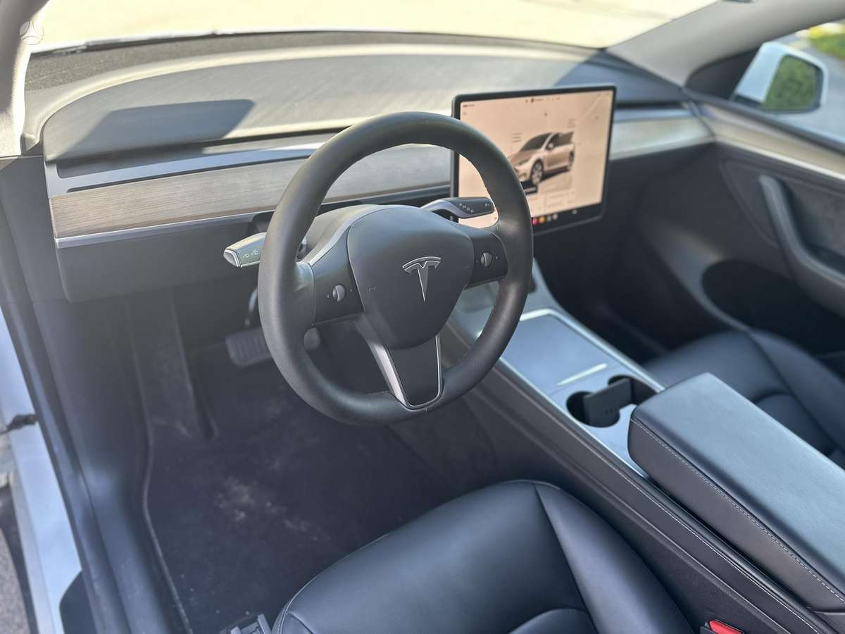 Tesla Model Y, Купе (coupe)