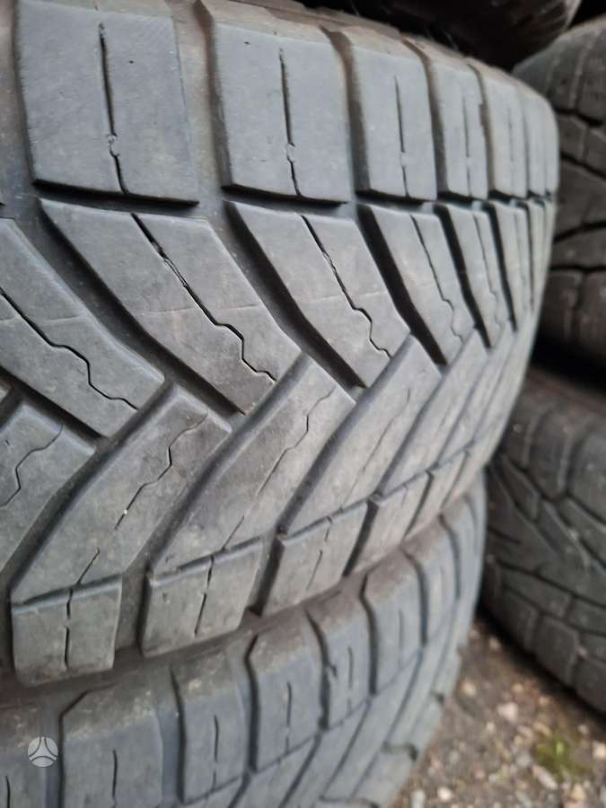 Michelin CROSSCLIMATE, universalios 215/65 R15