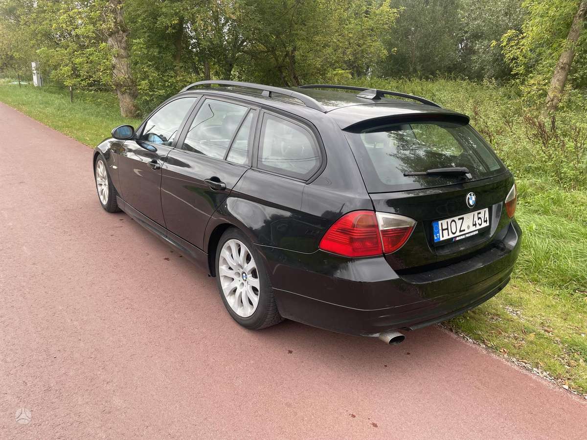 BMW 320, 2.0 l., wagon