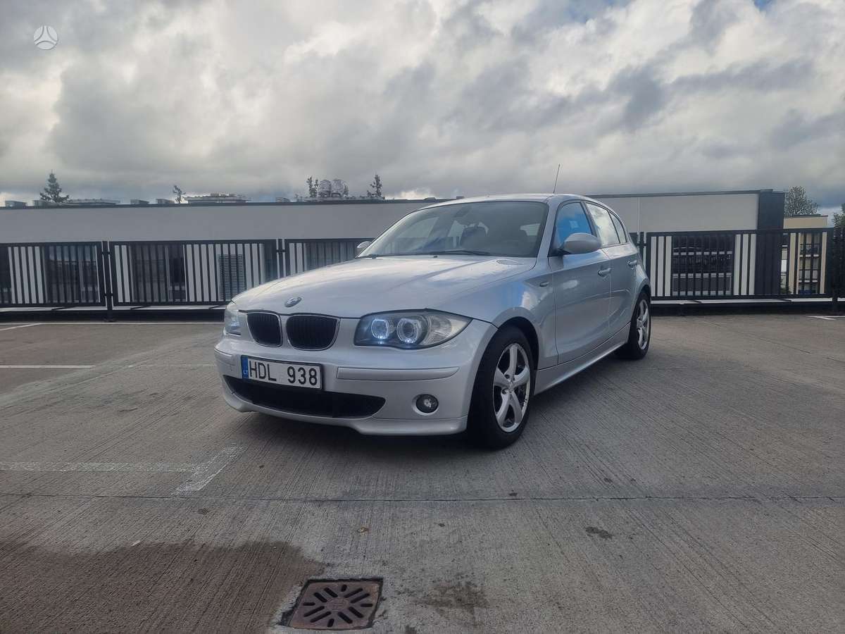 BMW 118, 2.0 l., Хэтчбек
