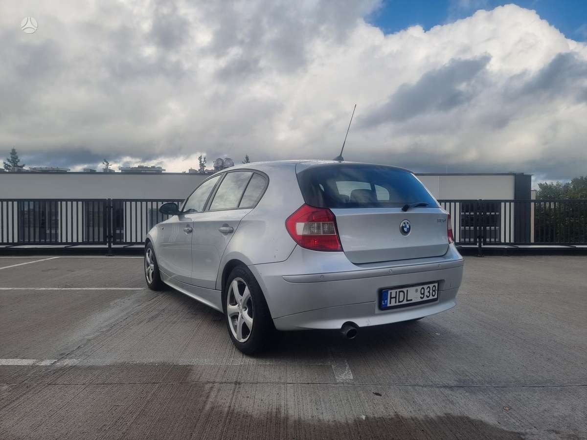 BMW 118, 2.0 l., Хэтчбек