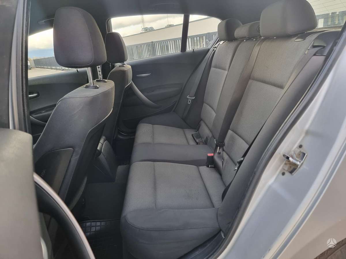 BMW 118, 2.0 l., Хэтчбек