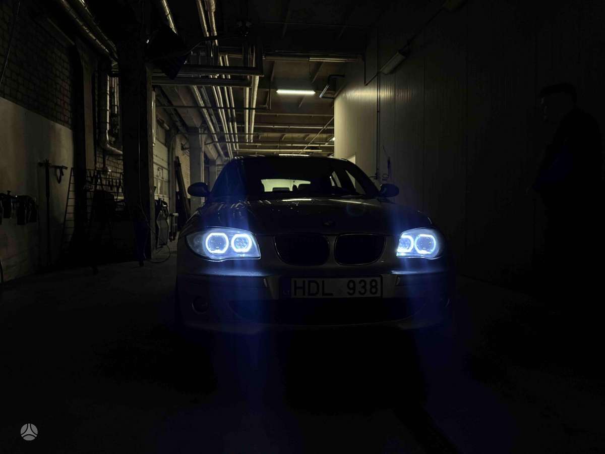 BMW 118, 2.0 l., Хэтчбек