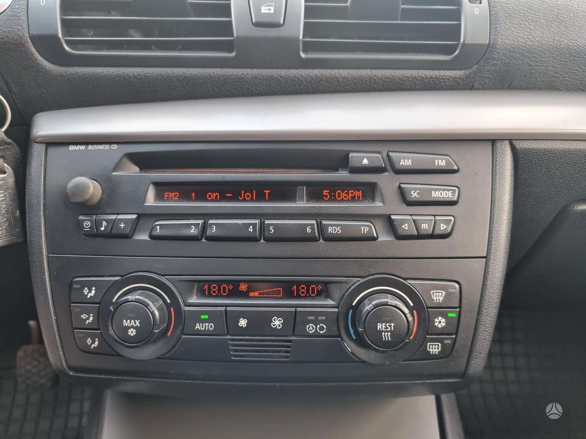 BMW 118, 2.0 l., Хэтчбек