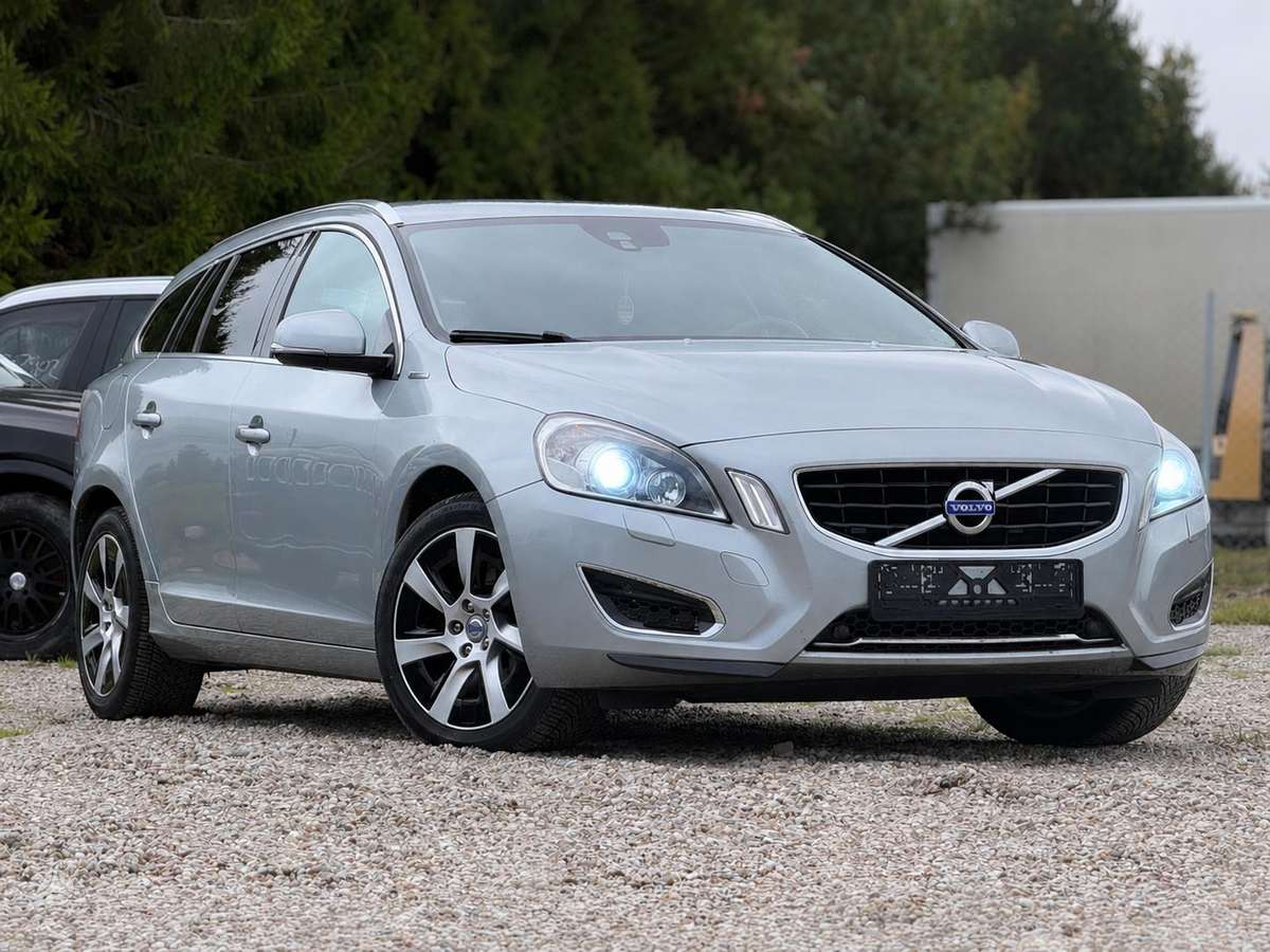 Volvo V60 2013 — vehicle for AFU Ukraine
