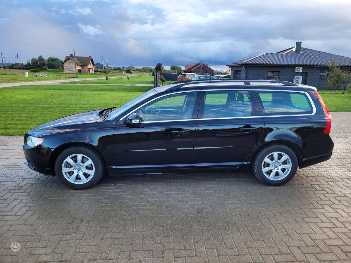 Volvo V70, 2.4 l., wagon