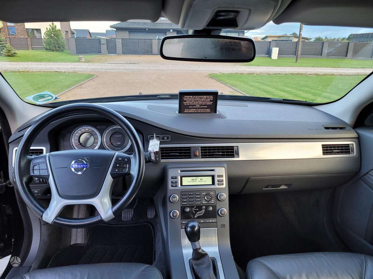 Volvo V70, 2.4 l., wagon