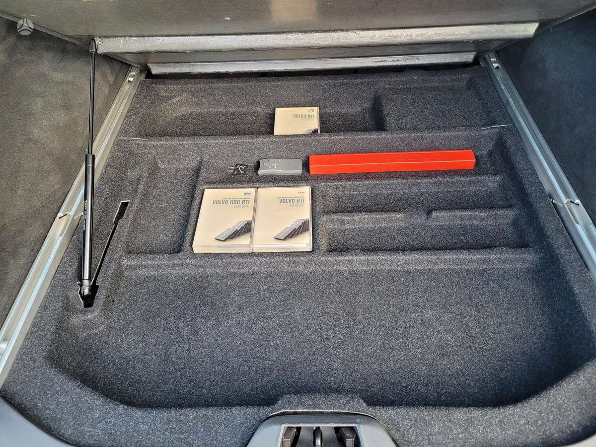 Volvo V70, 2.4 l., wagon