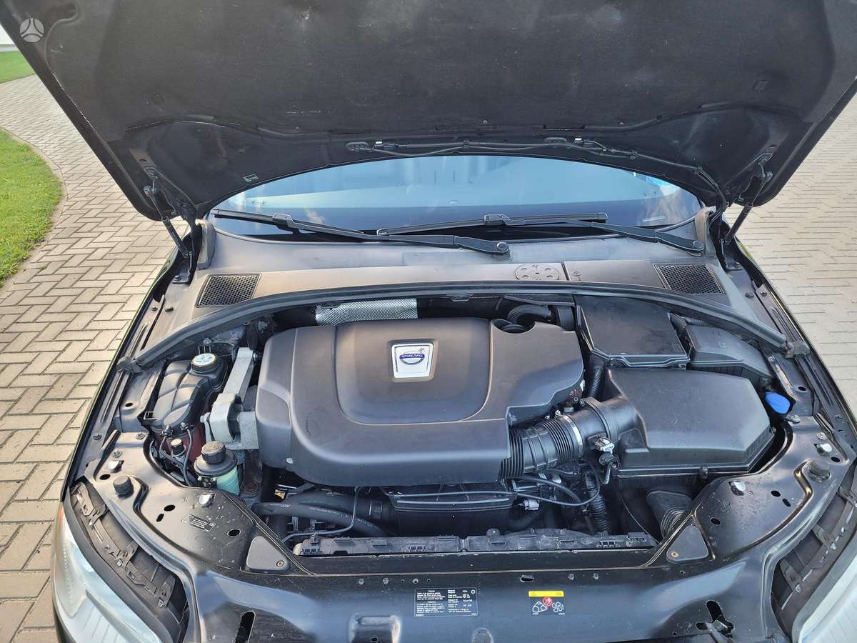 Volvo V70, 2.4 l., wagon