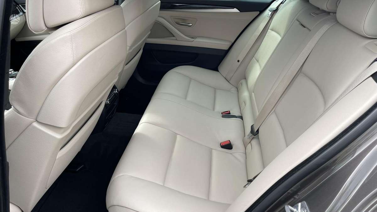 BMW 520, 2.0 l., universalas