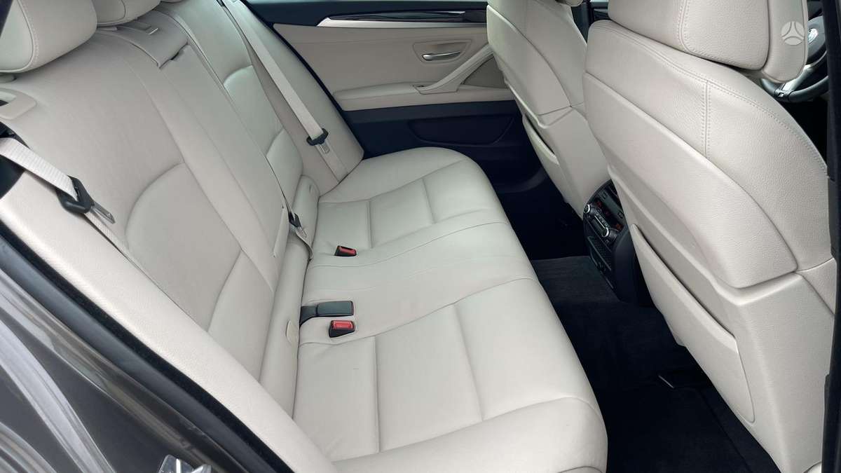 BMW 520, 2.0 l., Универсал