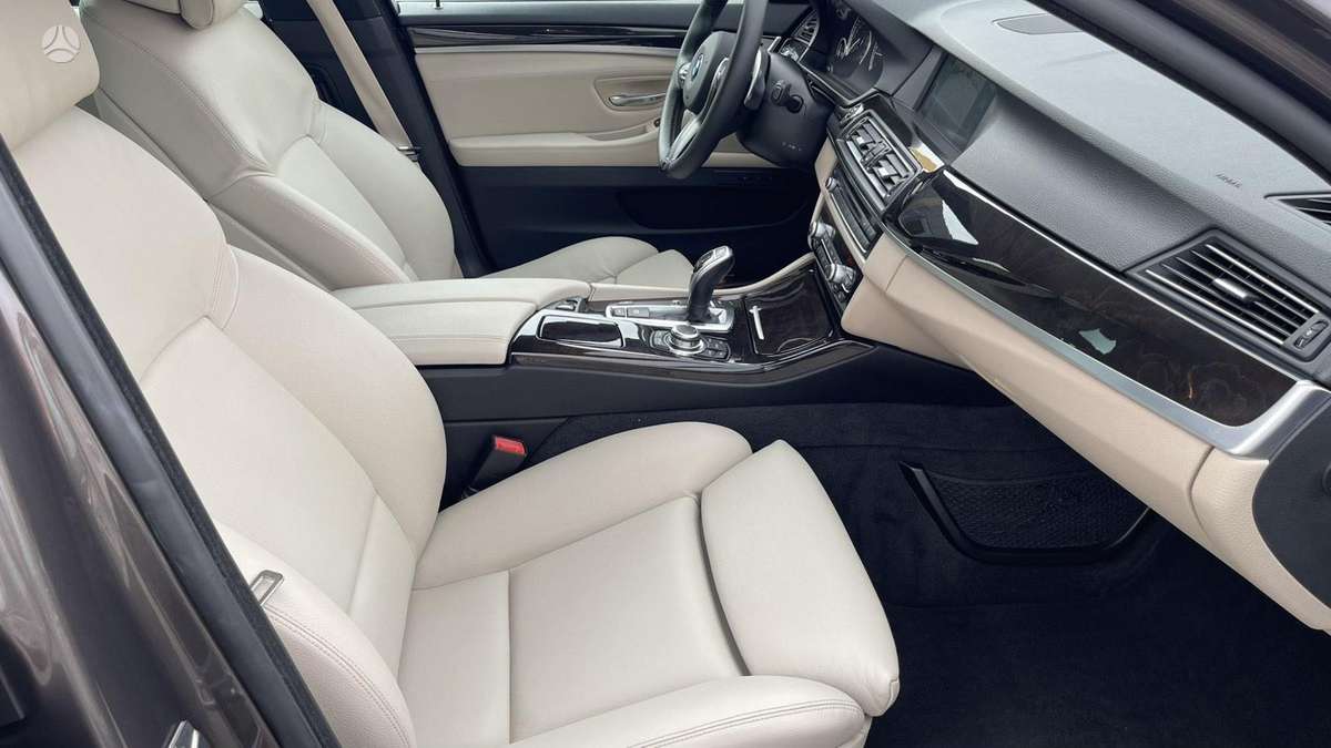 BMW 520, 2.0 l., Универсал