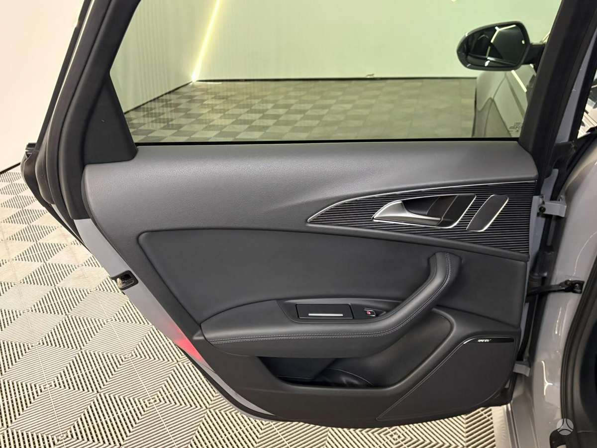 Audi A6, 3.0 l., sedanas