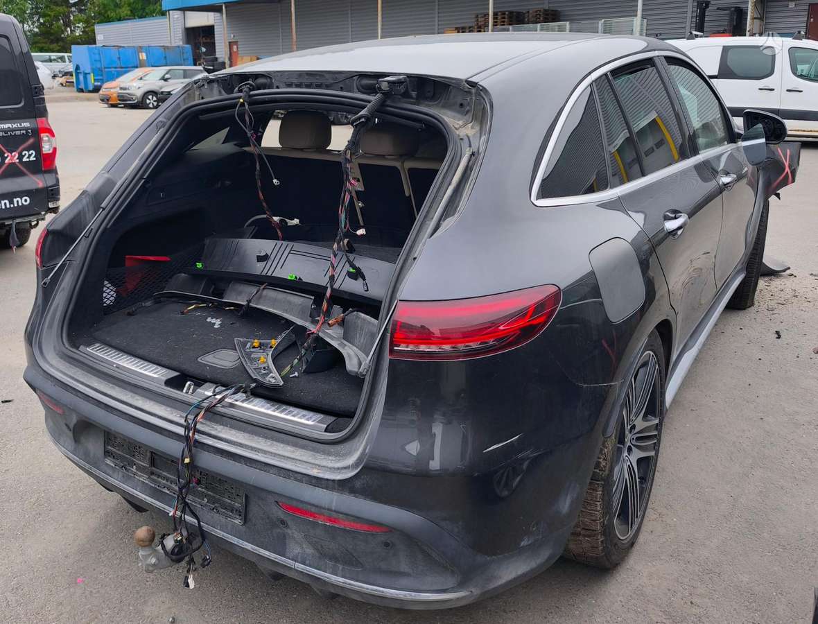 Mercedes-Benz EQC