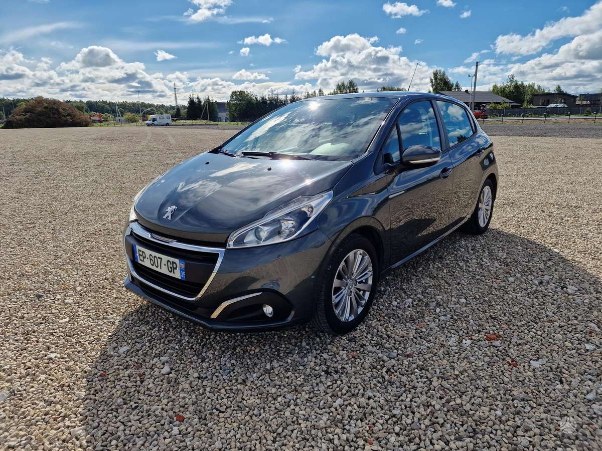 Peugeot 208, 1.2 l., Хэтчбек