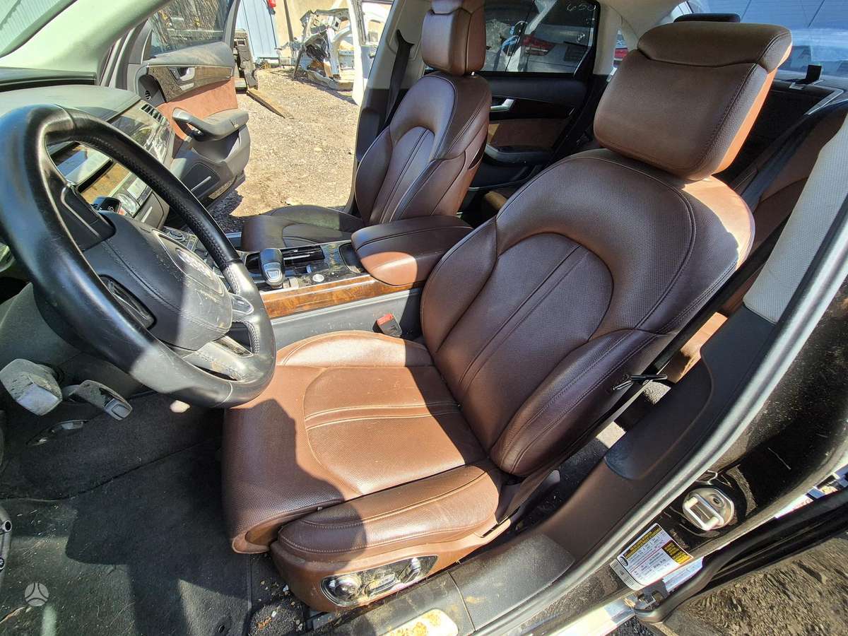Audi A8, 3.0 l., Седан