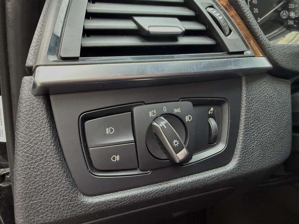 BMW 320, 2.0 l., wagon