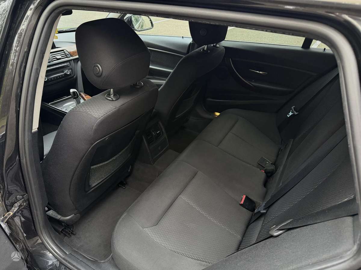 BMW 320, 2.0 l., universalas