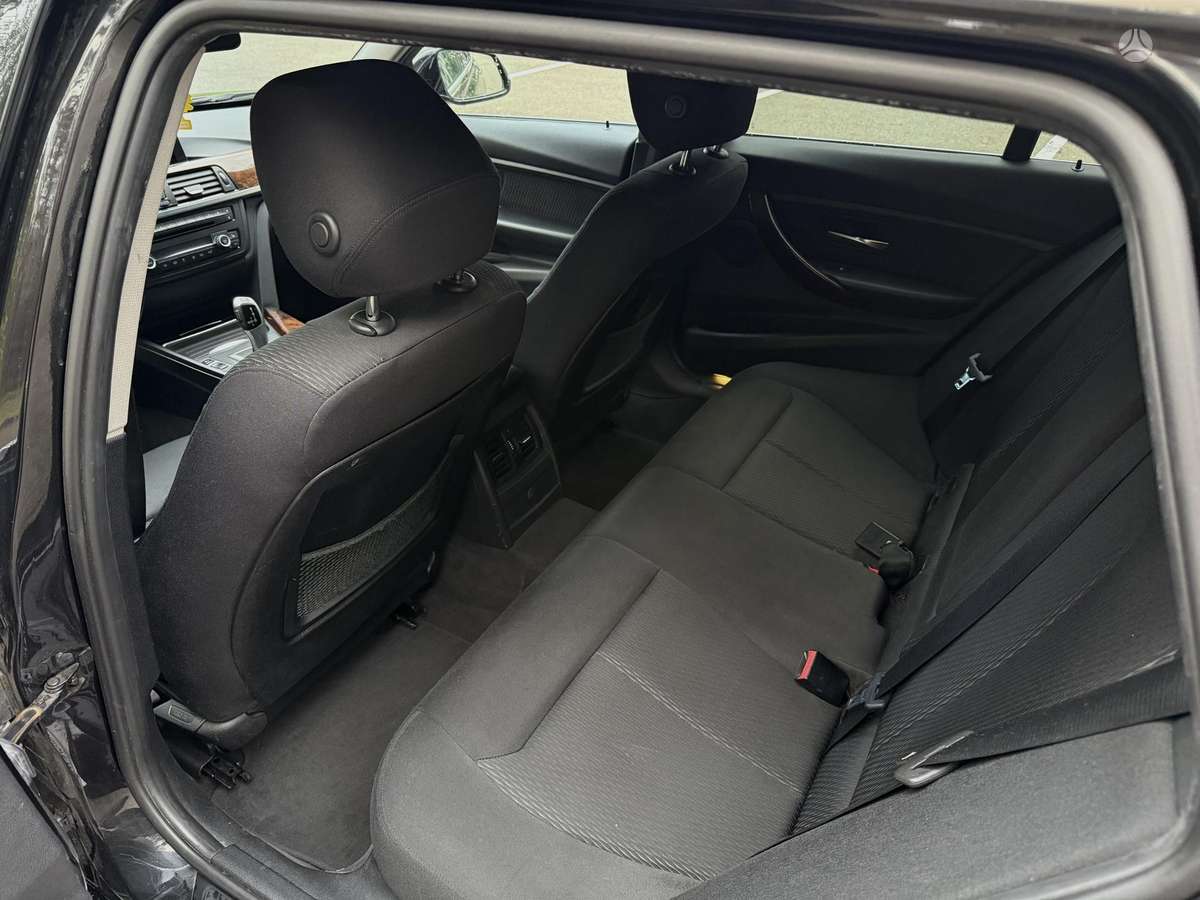 BMW 320, 2.0 l., wagon