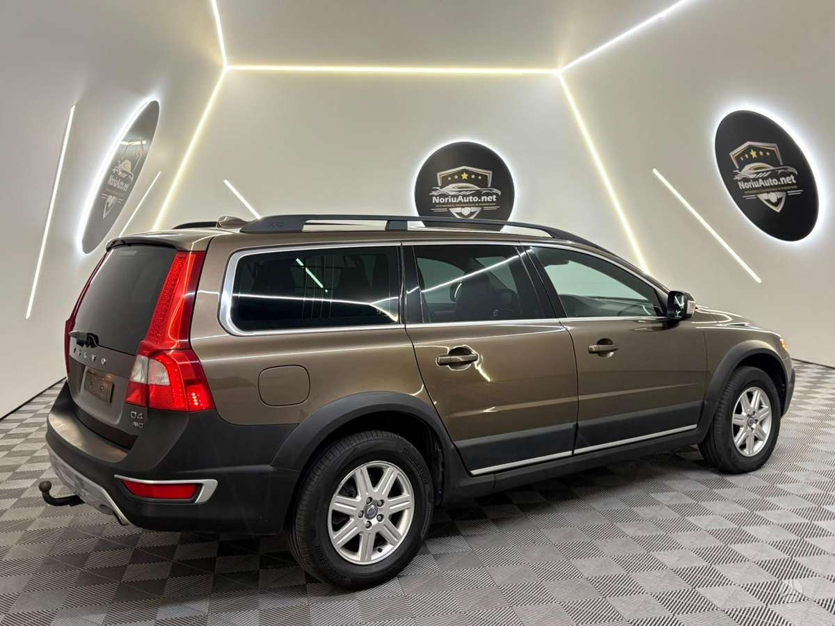 Volvo XC70, 2.4 l., Универсал