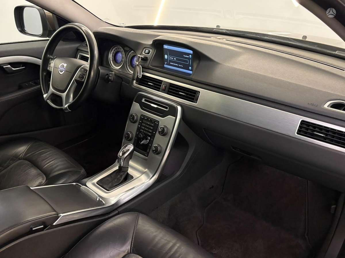 Volvo XC70, 2.4 l., Универсал