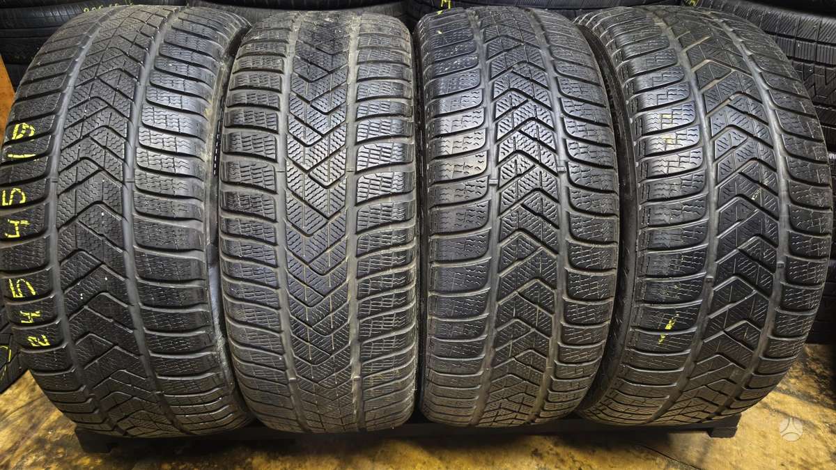 Pirelli Sottozero 3, winter 245/45 R19