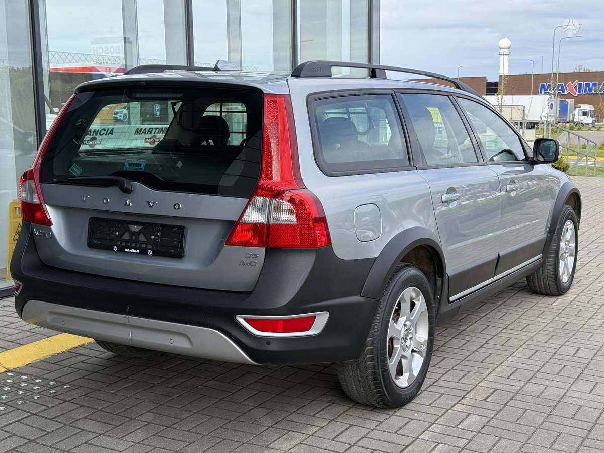 Volvo XC70, 2.4 l., Универсал