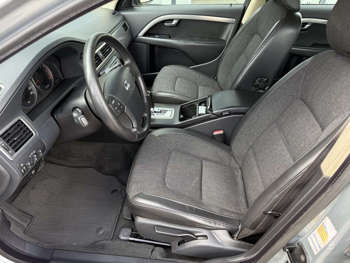 Volvo XC70, 2.4 l., Универсал