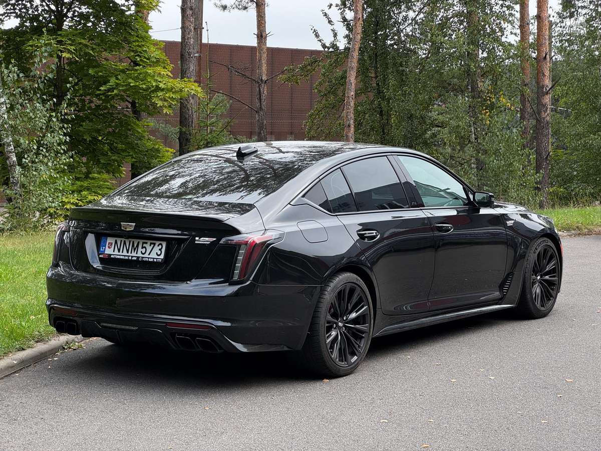 Cadillac CT5, 6.2 l., Седан
