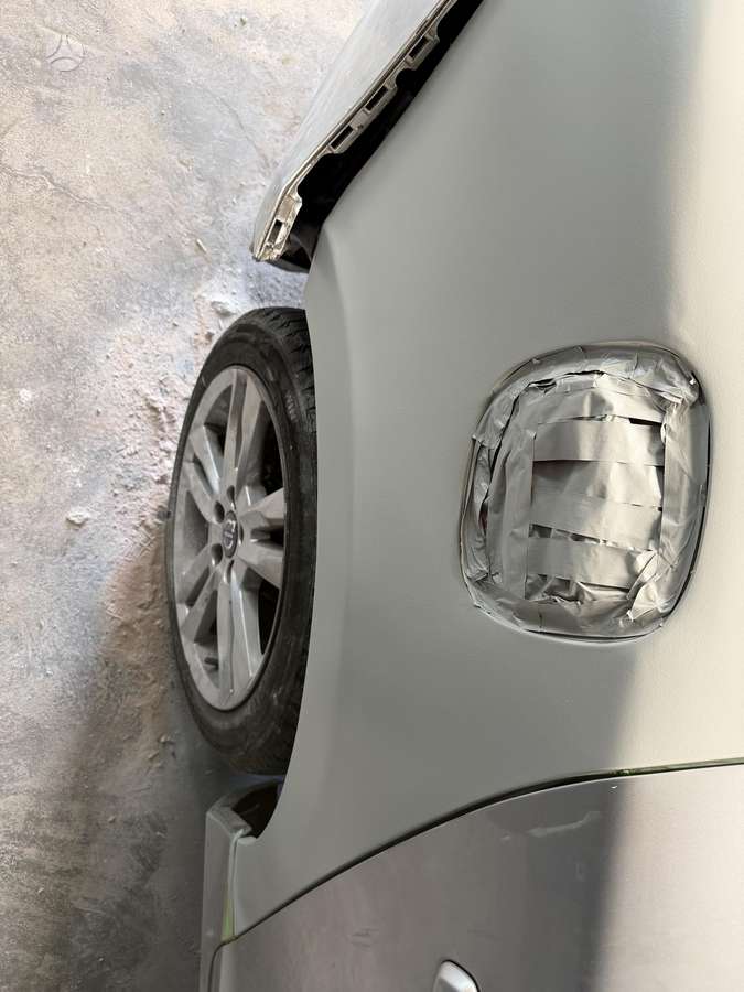 Automobiliu dazymas