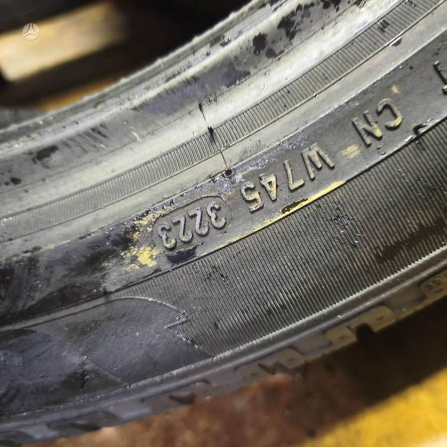 Pirelli Scorpion winter, žieminės 275/40 R21