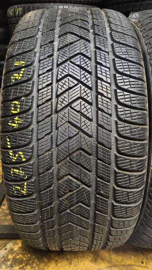 Pirelli Scorpion winter, winter 275/40 R21