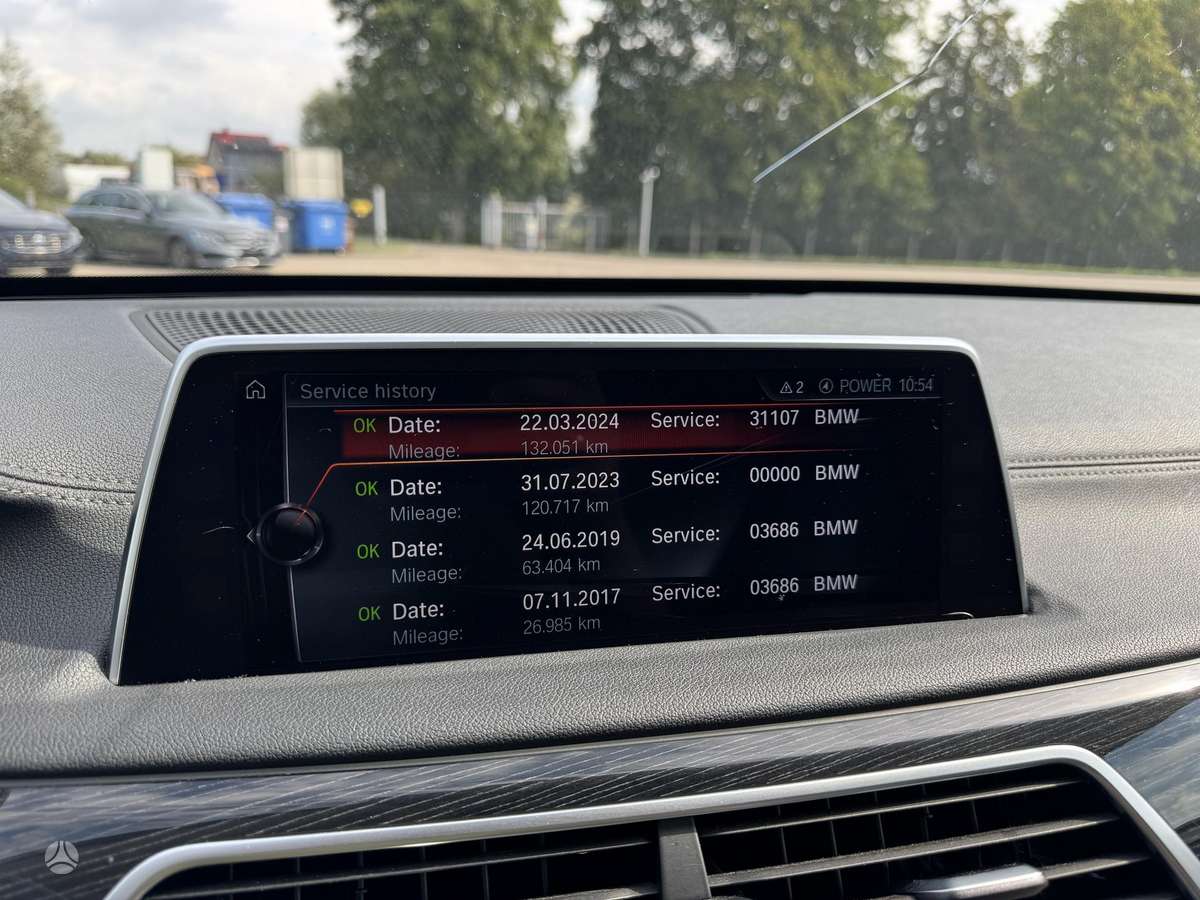 BMW 740, 3.0 l., Седан