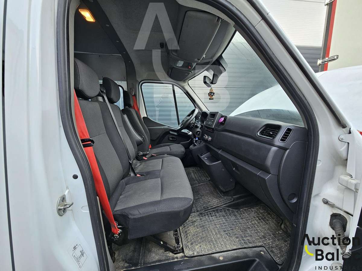 Renault Master, 2.3 l., cargo van
