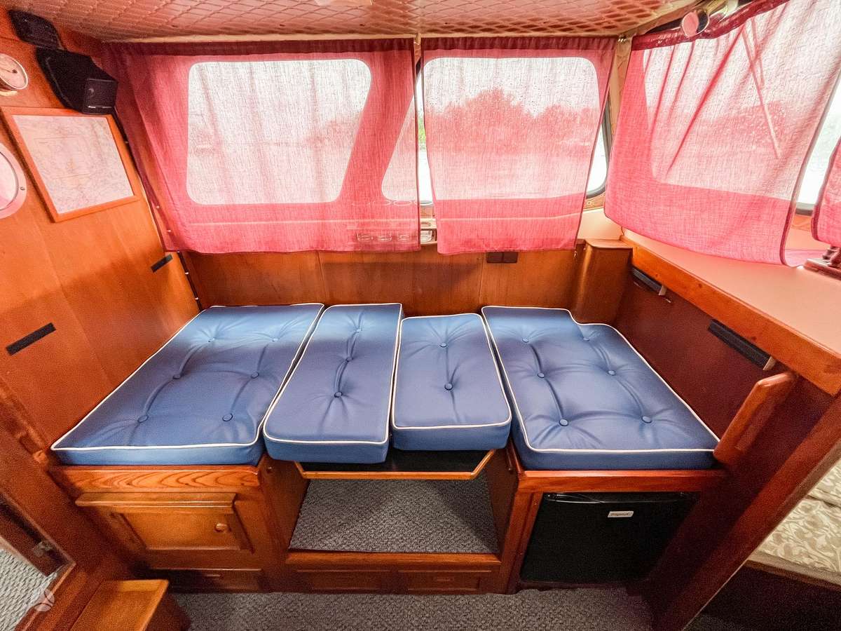 Hono 80, yachts / cruisers