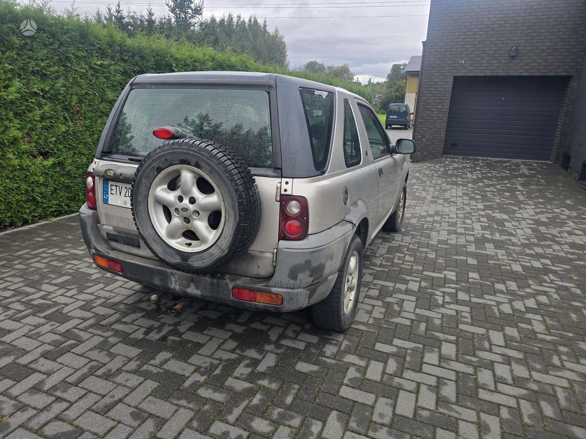 Land Rover Freelander, off-road / crossover