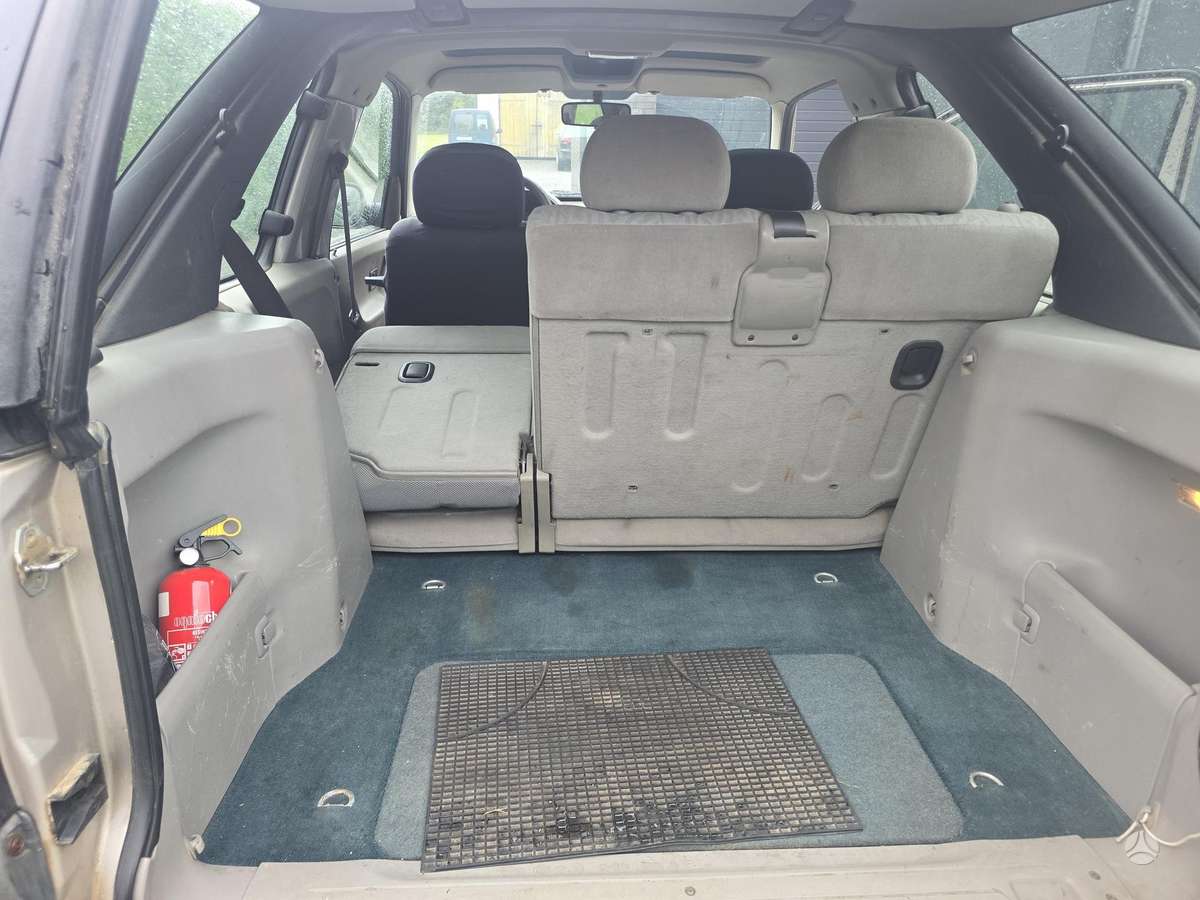 Land Rover Freelander, off-road / crossover