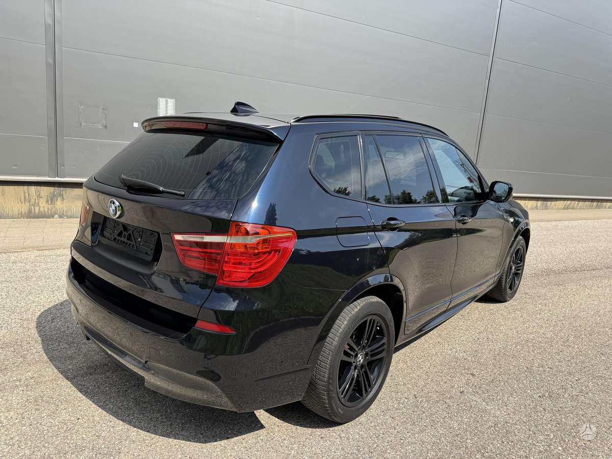 BMW X3, 2.0 l., off-road / crossover