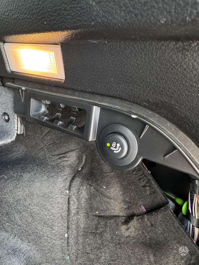 BMW X3, 2.0 l., off-road / crossover